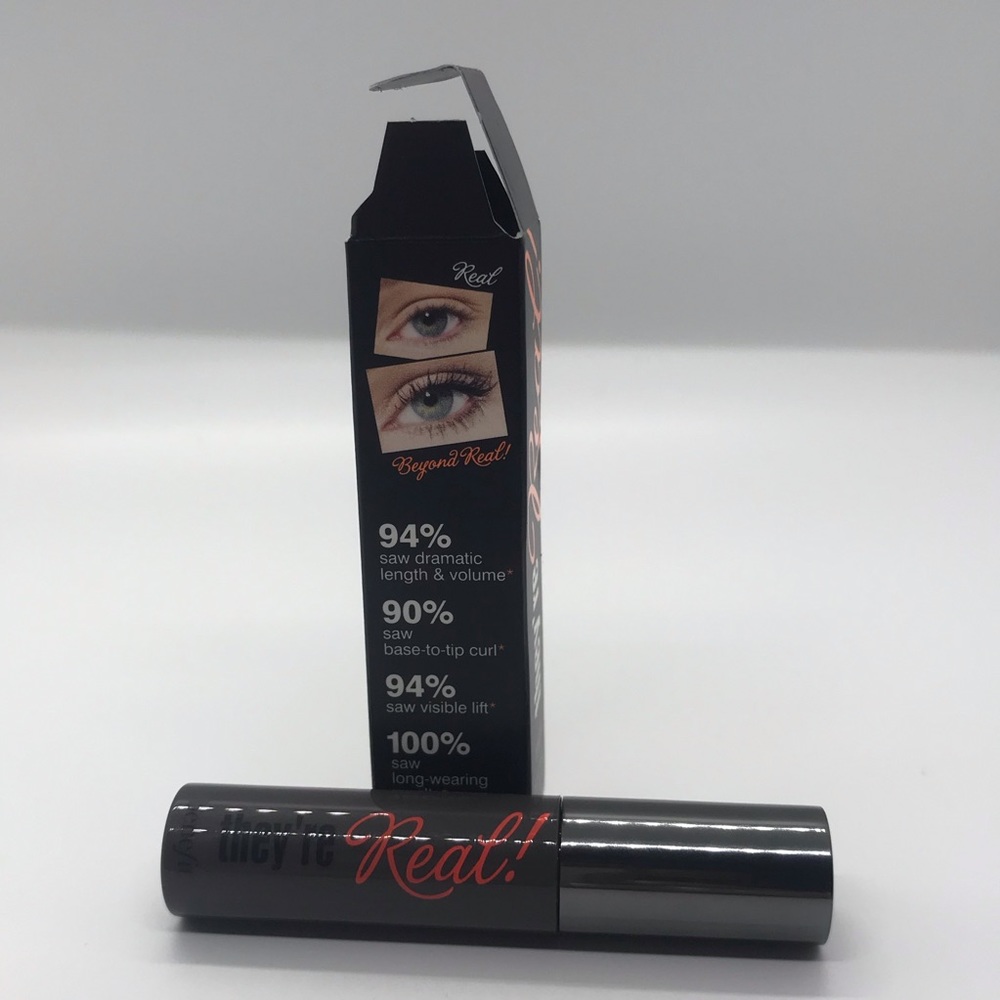 4/$20 🌺 Benefit They’re Real Mascara - Picture 3 of 3